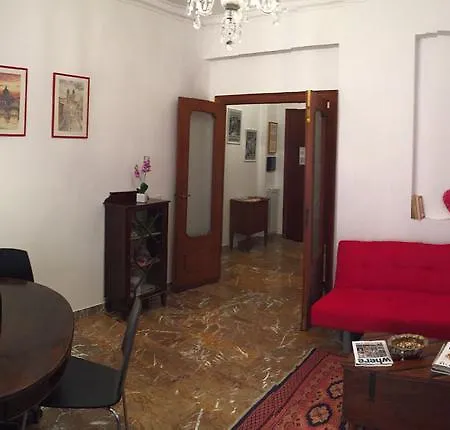 Sweet Apartment *