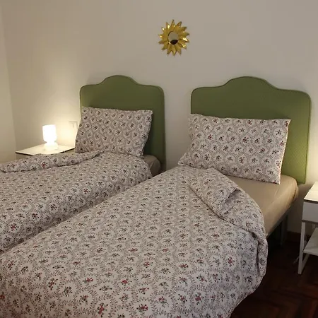 Sweet Apartment *